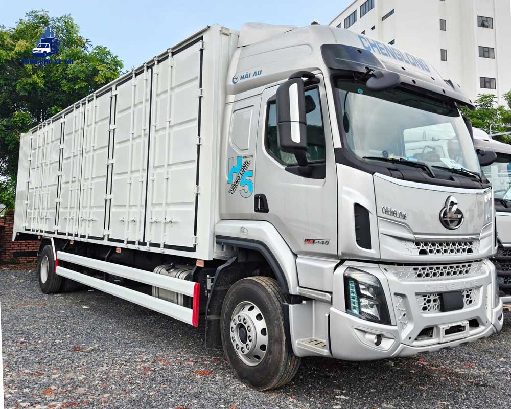 XE CHENGLONG H5 240HP THÙNG KÍN CONT 9M9